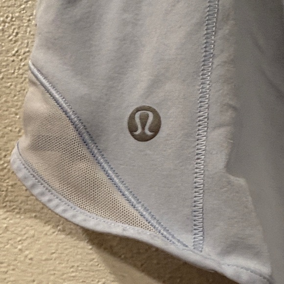 lululemon athletica size 8 Light Blue Athletic Shorts - Picture 7 of 7
